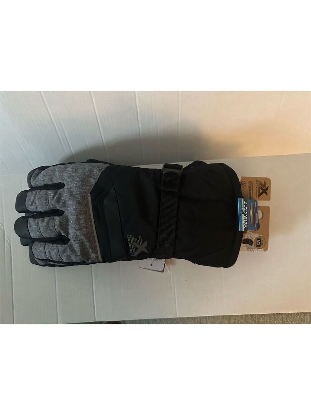 ZeroXposur Men's XL Black Insulated Waterproof Ski Gloves Winter Sports